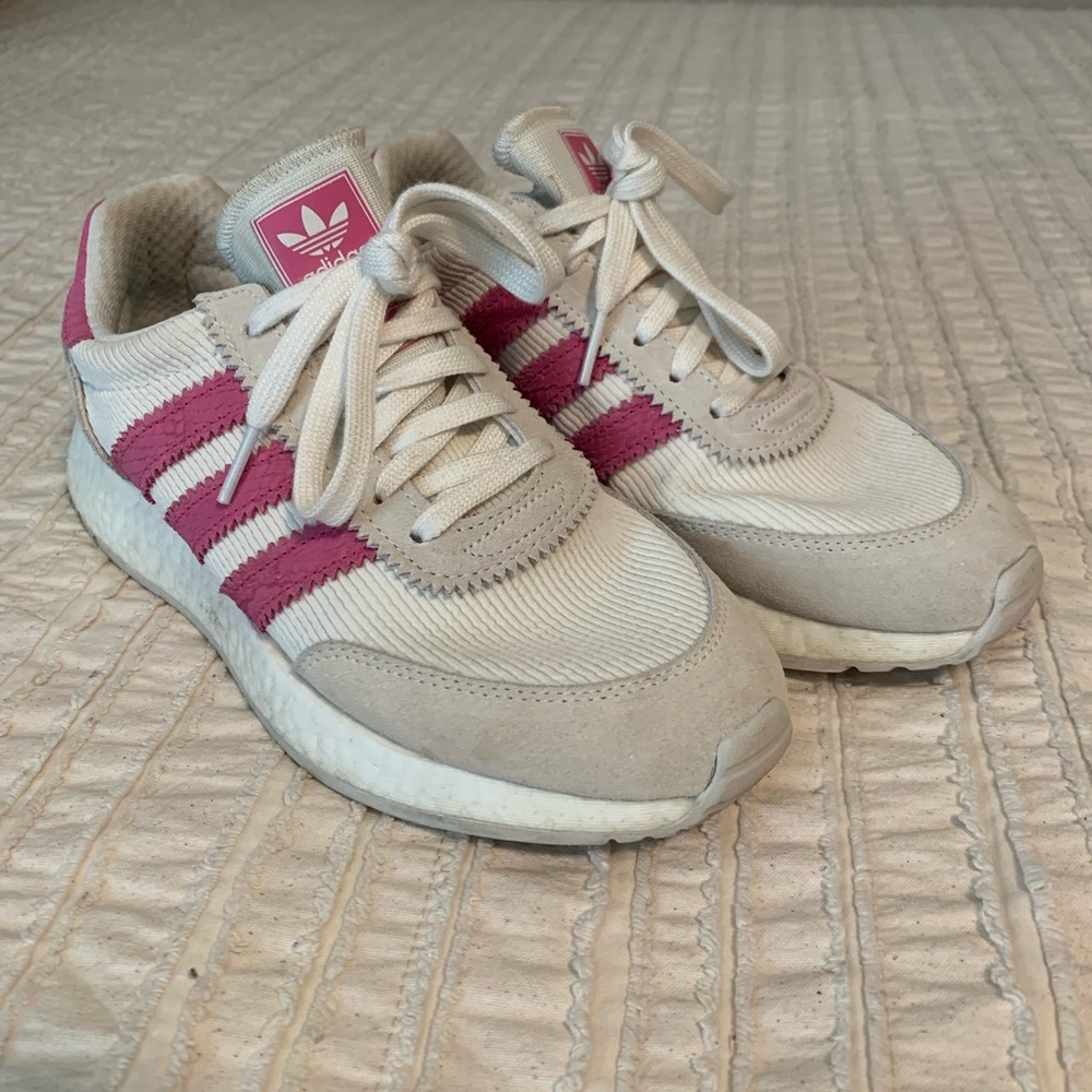 Adidas tennis shoes